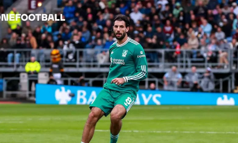 Barcelona star heaps praise on Liverpool midfielder after recent performances