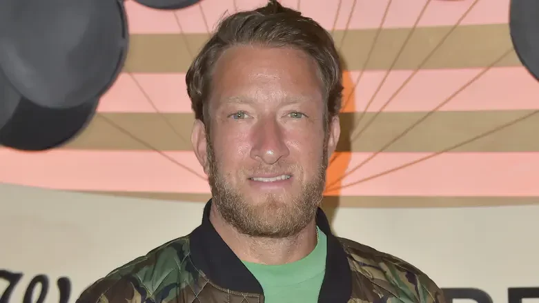 Barstool founder targeted with antisemitic slur in Mississippi