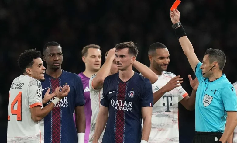 Bayern-Superstar Diaz lässt Kritiker gegen PSG verstummen – und sieht dann nach Brutalo-Foul Rot