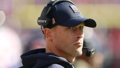 Bears HC Ben Johnson noncommittal on left tackle starter vs. Eagles