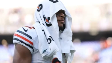 Bears receiver DJ Moore injured vs Bengals in NFL Week 9