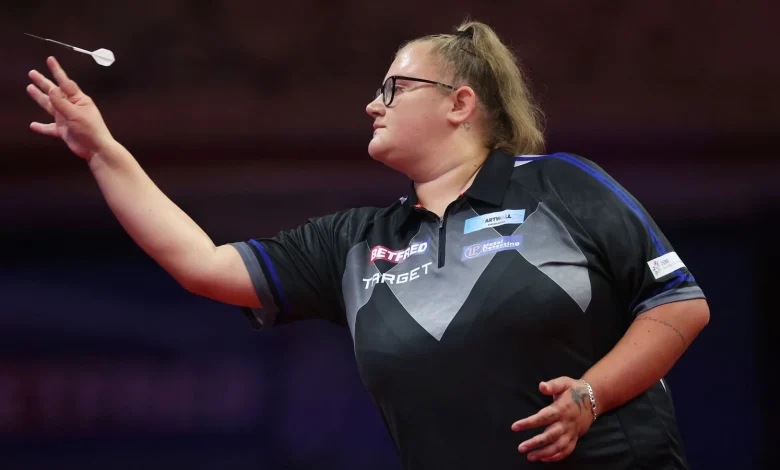 Beau Greaves 'wouldn't say no' to Premier League spot as women's darts star prepares for Grand Slam appearance
