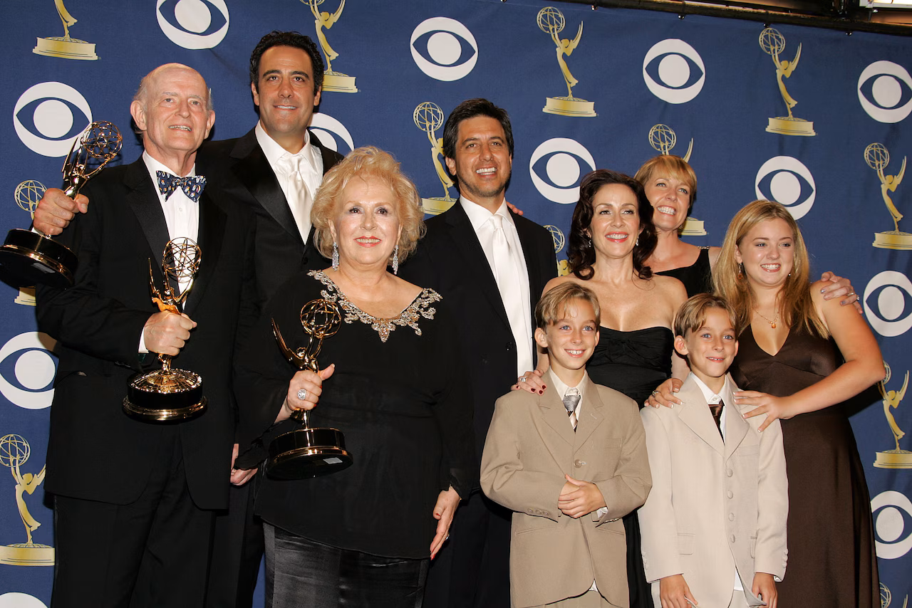 Beloved sitcom family to reunite on CBS in new special next week