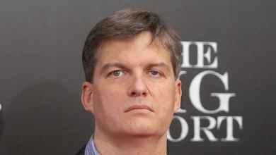 'Big Short' investor Michael Burry sends another AI bubble warning, this time using a 'Lord of the Rings' meme