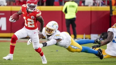 Bills Signing WR Mecole Hardman To Practice Squad