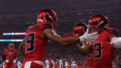 Bills-Texans takeaways: Houston defense sacks Josh Allen 8 times for win