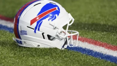 Bills vs. Texans official injured in third quarter of Thursday night game