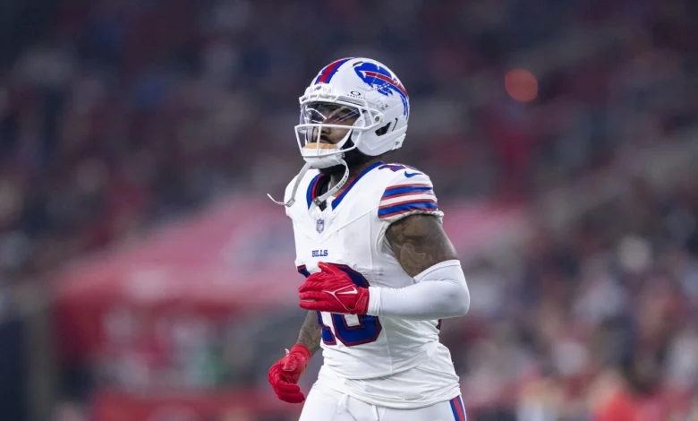 Bills waive Elijah Moore
