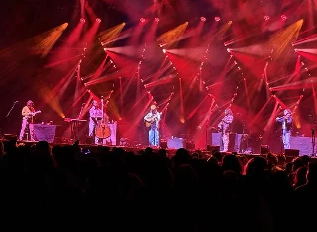 Billy Strings delivers bluegrass magic at PPG Paints Arena