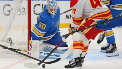 Binnington makes 38 saves, Blues edge Flames