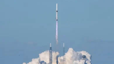 Blue Origin launches huge rocket carrying twin NASA spacecraft to Mars