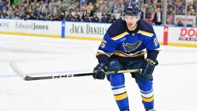 Blues, seeking spark, win with Kyrou on bench