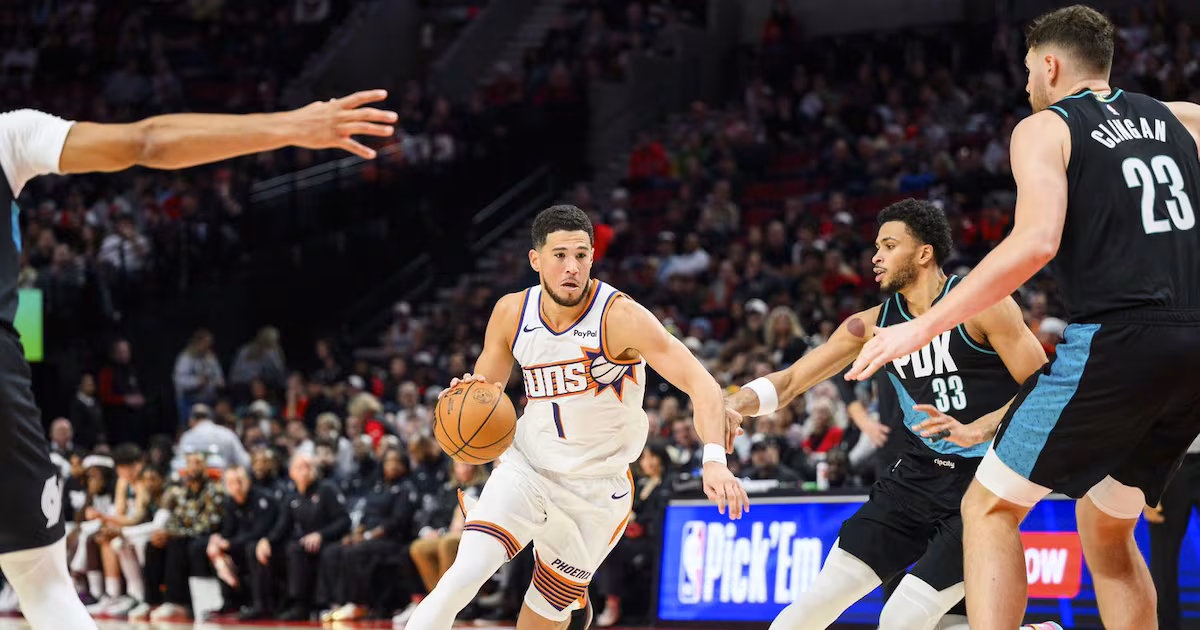 Booker leads as Suns pull away in second half to beat Blazers