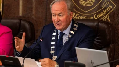 Books of condolence for Jim Finucane opened by Kerry County Council and Kerry ETB