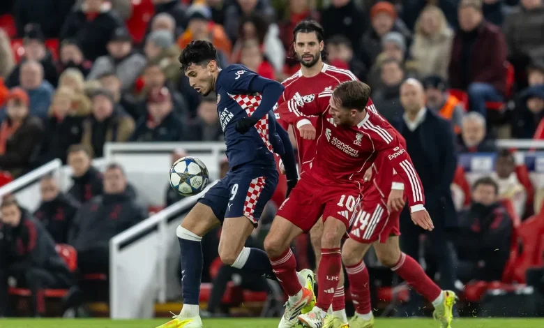 Bosz gooit opstelling PSV op de schop bij absentie Perisic en Salah-Eddine