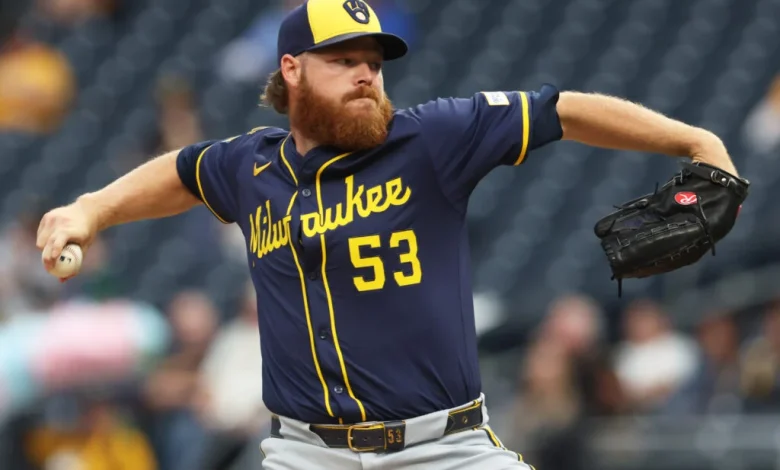 Brandon Woodruff To Accept Qualifying Offer