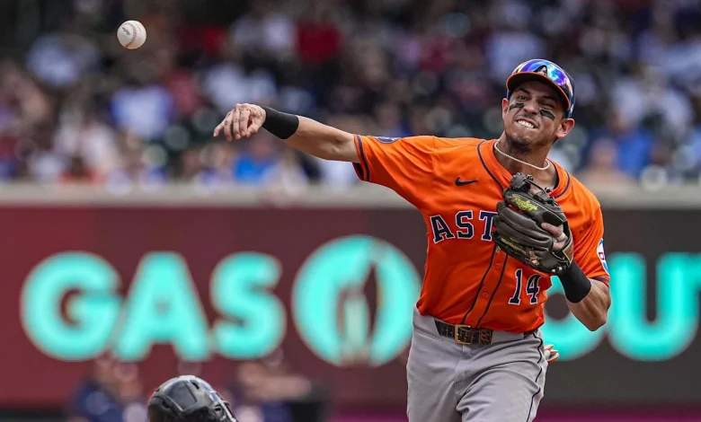 Braves Inquired Into Astros' 2x Gold Glove Winner on Trade Market