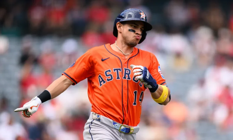 Braves Trade Rumors: Atlanta Checking In on Mauricio Dubón