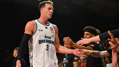 Breakers stand firm to complete Cairns win