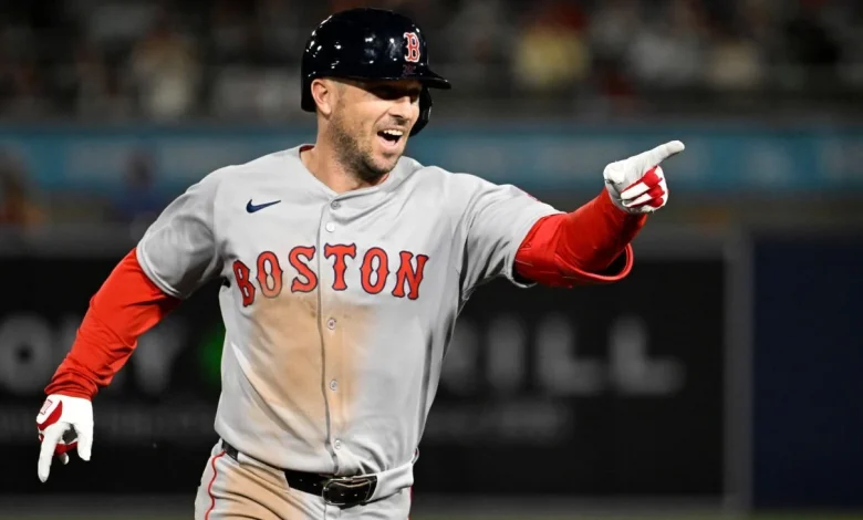 Bregman, Bellinger, Diaz opt for MLB free agency