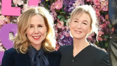 Bridget Jones star drops F-bomb live on BBC during statue reveal