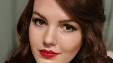 Brit, 32, who 'wanted violent death' flew to US to meet creep from sick website