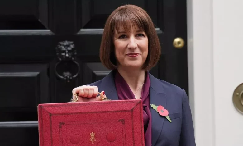 British savers told they 'shouldn't panic' ahead of Rachel Reeves' Autumn Budget