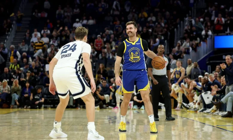 Brothers Pat and Cam Spencer bring fans to their feet during Grizzlies-Warriors game - The Athletic