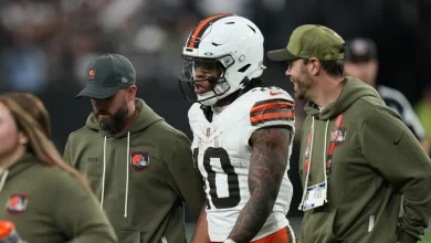 Browns RB Quinshon Judkins leaves field in game against Raiders