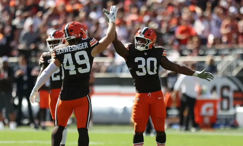 Browns up 13-3 after Devin Bush interception return TD