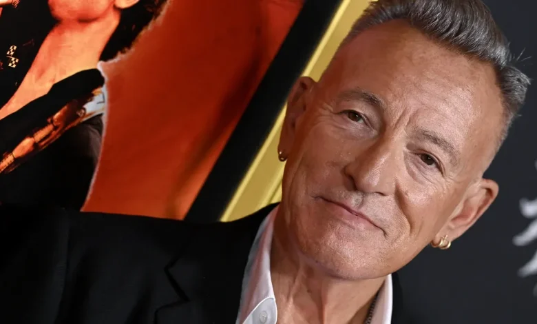 Bruce Springsteen Is Known For His New Jersey Roots, But Where Does “The Boss” Live Now?