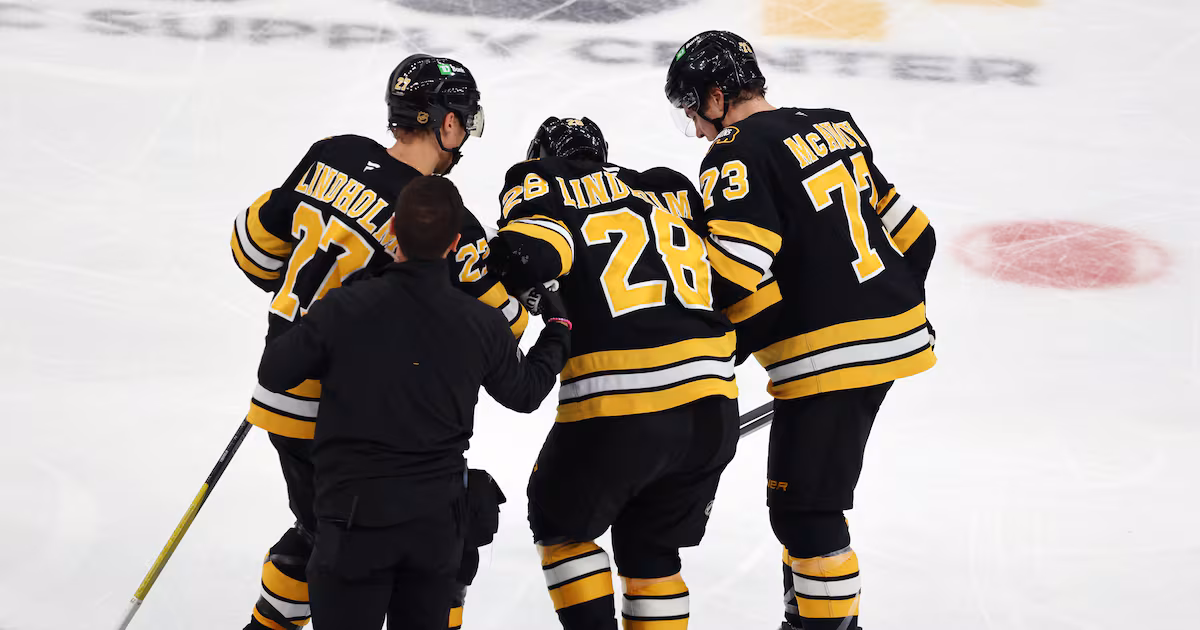 Bruins F Lindholm out multiple weeks after injury vs. Sabres