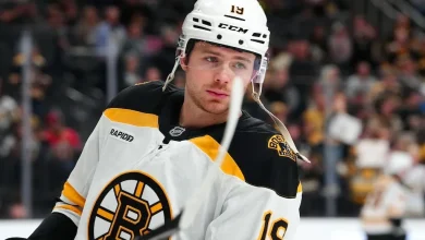 Bruins lose Johnny Beecher to waiver wire