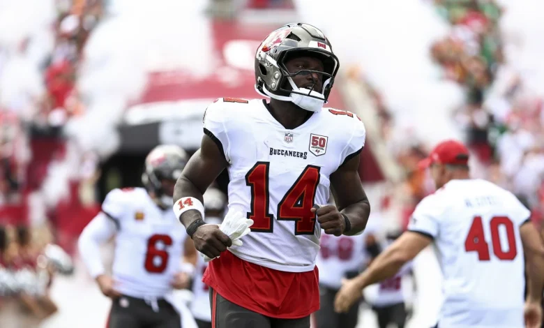 Buccaneers expect Chris Godwin to return tonight vs. Rams