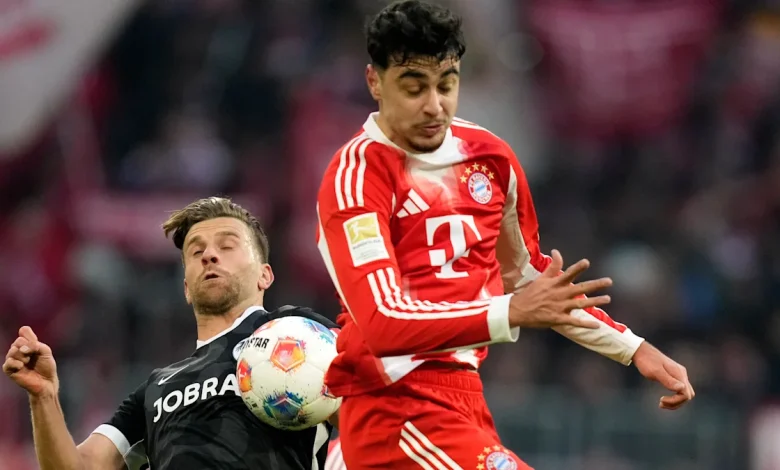 Bundesliga: Ticker – FC Bayern gelingt Ausgleich gegen Freiburg, BVB führt im Topspiel