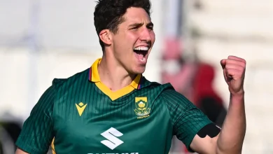 Burger strikes as South Africa restrict Pakistan to 269-9 in second ODI