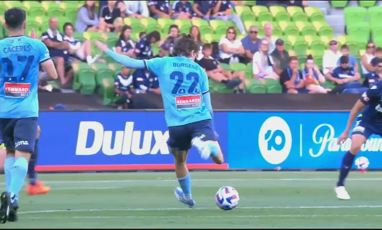 Burgess set to face former side