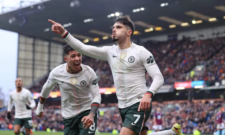 Burnley 0 Chelsea 2 — Should Chalobah-Sanchez incident have led to a penalty? Is Neto underrated? - The Athletic