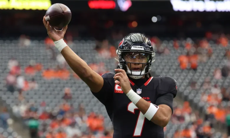 CJ Stroud injury update: Texans QB enters medical tent after big hit