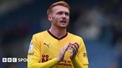 Callum Morton: Bristol Rovers sign free-agent striker on 'short-term' deal