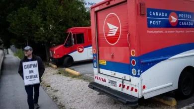 Canada Post says it’s lost over $1B so far this year amid strike action - National