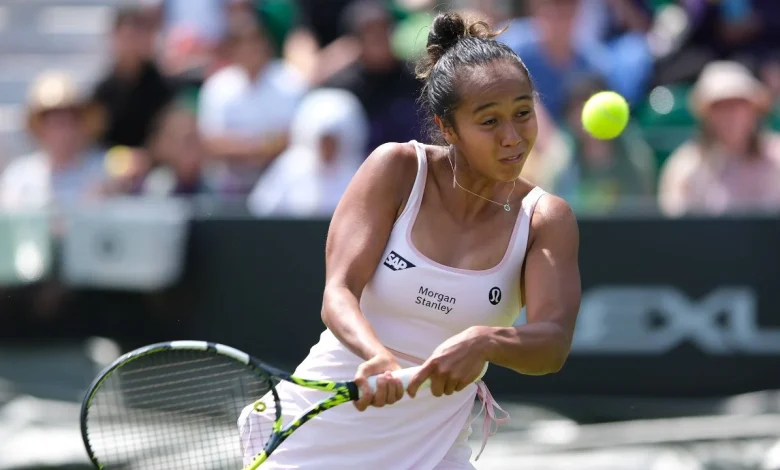 Canada's Leylah Fernandez powers past Lys to reach Hong Kong quarterfinals