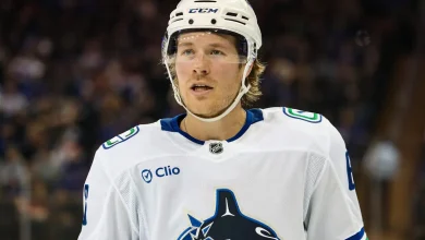 Canucks’ Brock Boeser leaves game against Blues with undisclosed injury