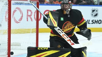 Canucks’ Thatcher Demko leaves game with injury