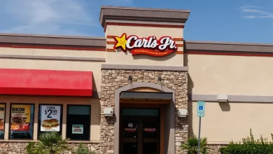 Carl’s Jr. Offers $1 Meal Amid SNAP Benefit Freeze