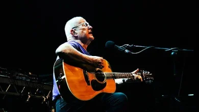 Cartlann Christy Moore documentary to premiere on TG4 on New Year's Eve – featuring Michael D. Higgins, Radie Peat, DJ Próvaí and more
