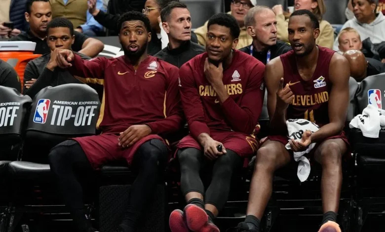 Cavs fined $100K for resting Mitchell, Mobley