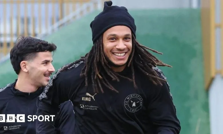 Celtic: Kevin Mbabu eyes 'special' win for former Rangers mates