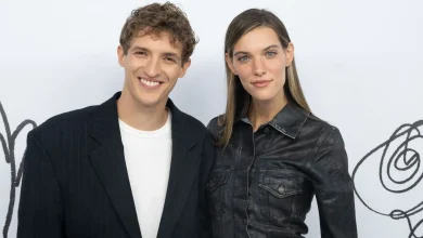 “C'est vraiment très spécial” : Charlotte Cardin folle amoureuse d’Aliocha Schneider, qui est cet homme qui fait chavirer son cœur depuis neuf ans