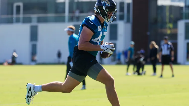 Chargers’ Justin Herbert has a brother in the NFL, and they're playing this week